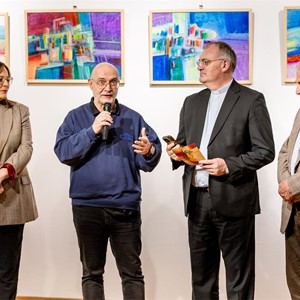 U Karlovcu otvorena izložba "Pejzaž i vedute prožete svjetlom"